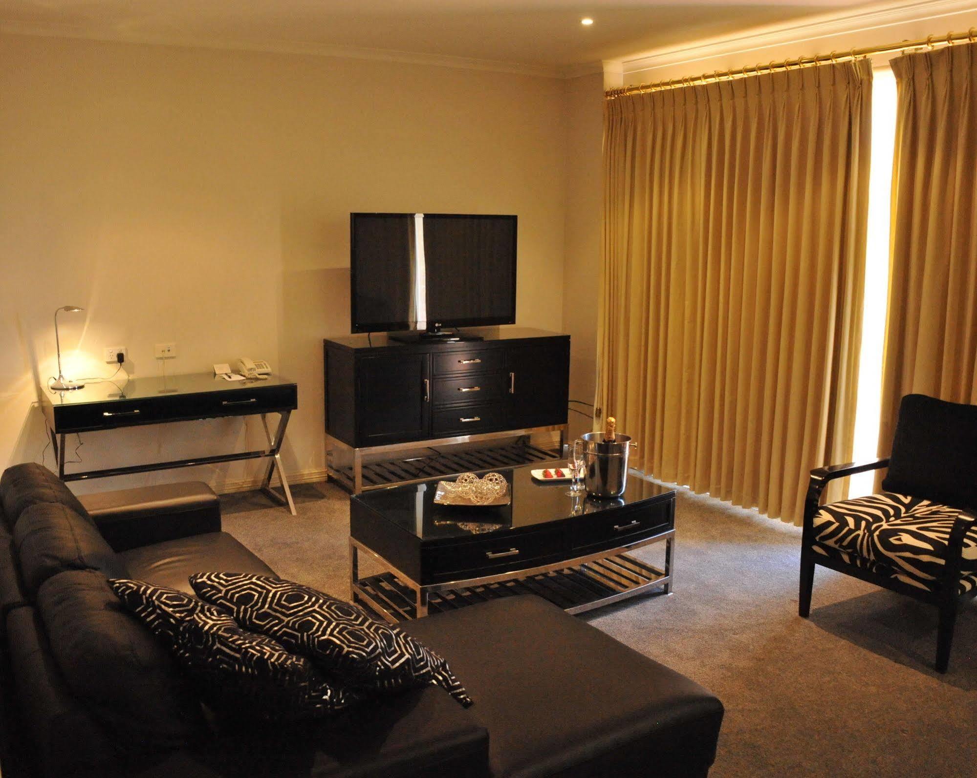 The Carrington Hotel 谢珀顿 外观 照片